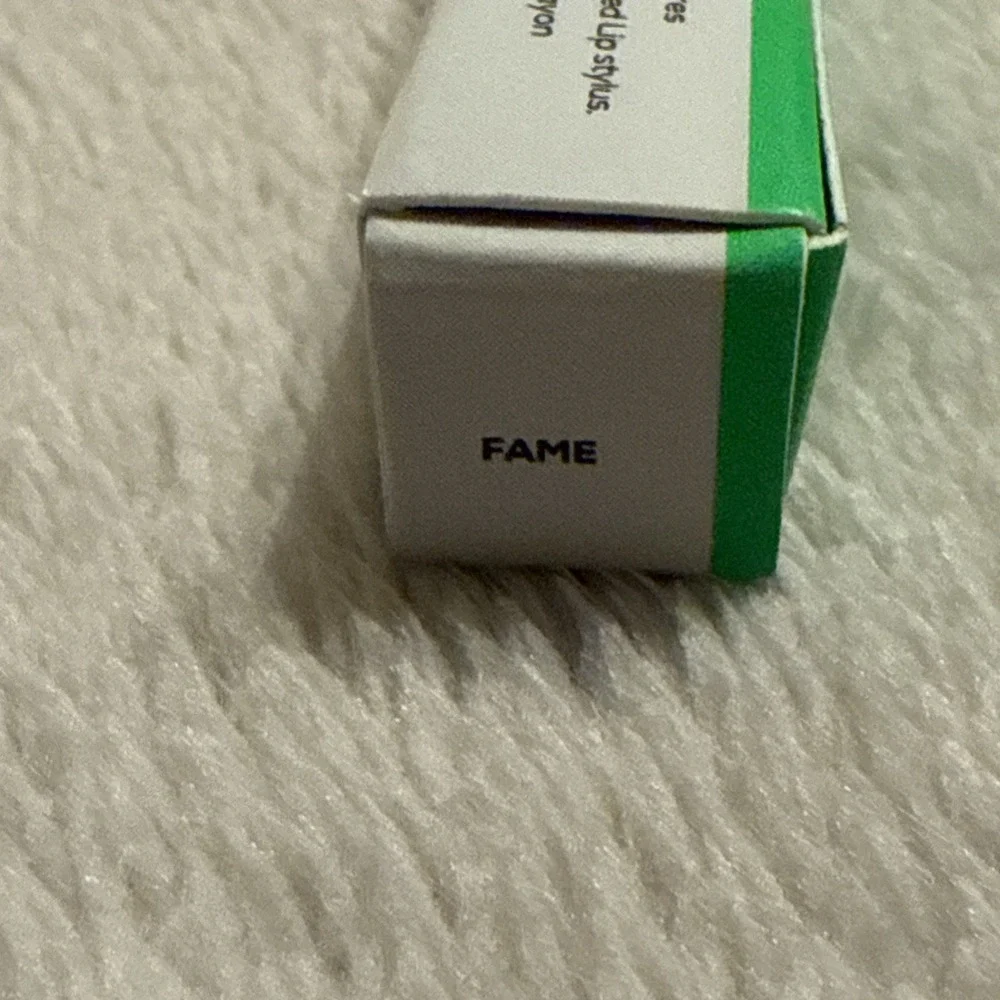 New Flyte.70 Chiseled Lip Refill Lip Shaper‎ Recharge Fame